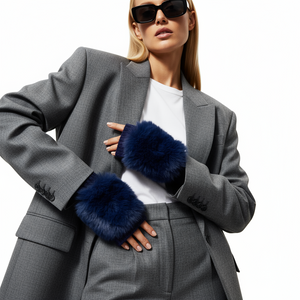 GAYNOR , CASHMERE MIX GLOVES , NAVY