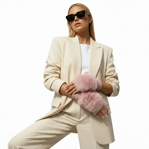 GAYNOR , CASHMERE MIX GLOVES , PINK