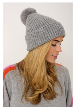 POM POM BEANIE IN CASHMERE & ANGORA , GREY