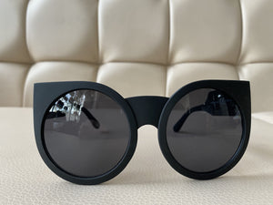 Linney Sunglasses, Large Frame , Black Matt Black